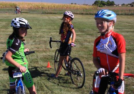 juniors on bikes